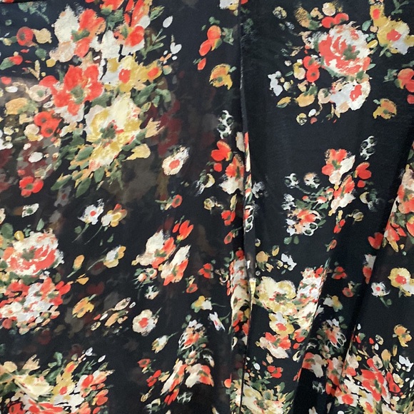 Band of Gypsies Black Floral Kimono - Picture 3 of 4